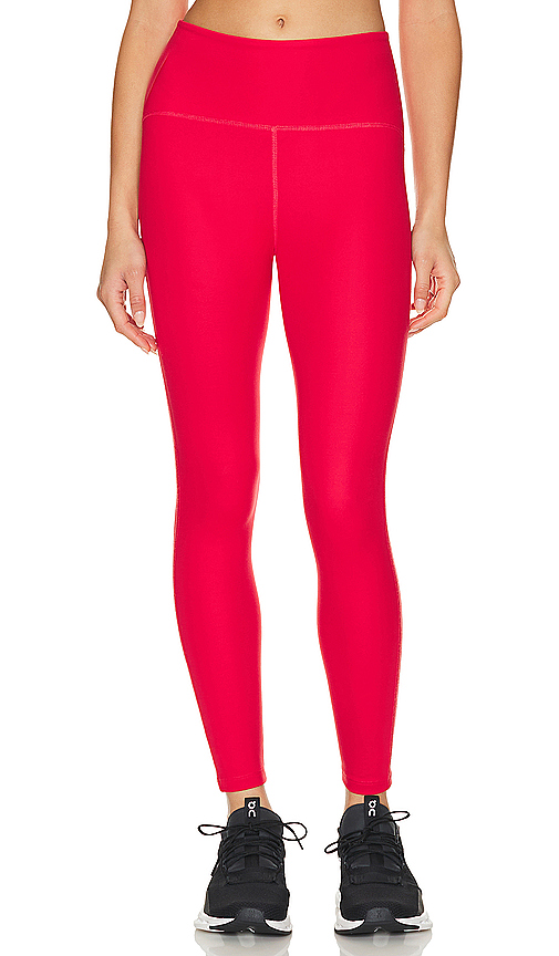 Powerbeyond Strive High Waisted Midi Legging en . Taille S. Also en XL - Beyond Yoga - Modalova