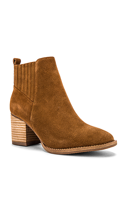 Blondo Noa Bootie in Tan