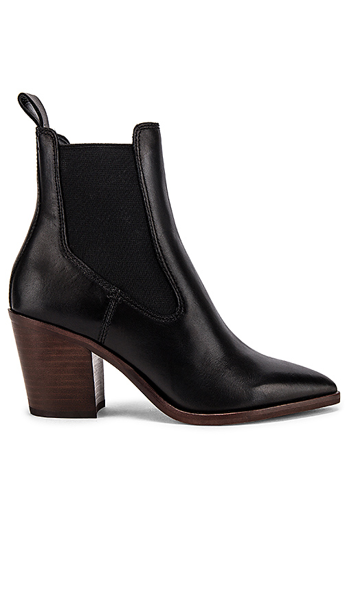 where are dolce vita shoes made