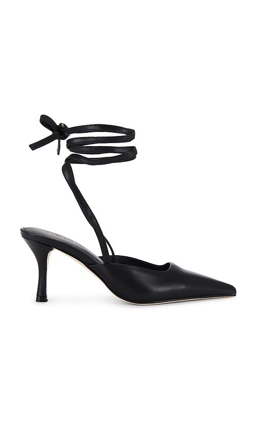 Malva Pump in . Size 10. Also in 5.5, 6, 6.5, 7, 7.5, 8, 8.5, 9 - RAYE - Modalova