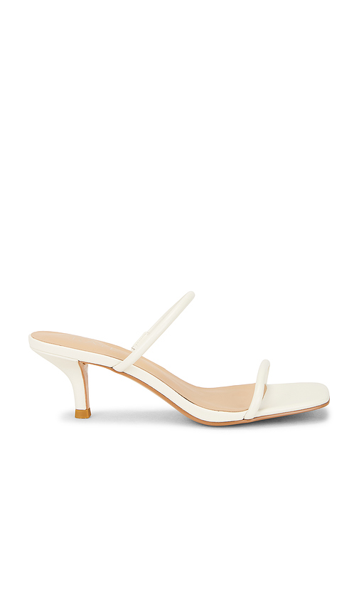 Katie Sandal in . Size 10. Also in 6, 6.5, 7, 7.5, 8, 8.5, 9, 9.5 - RAYE - Modalova