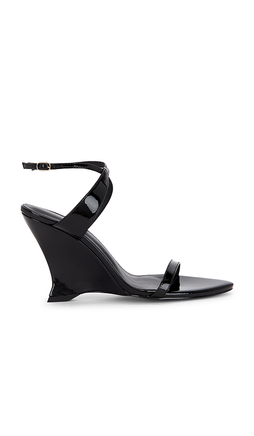 Savannah Wedge in . Size 10. Also in 6, 6.5, 7, 7.5, 8, 9, 9.5 - RAYE - Modalova