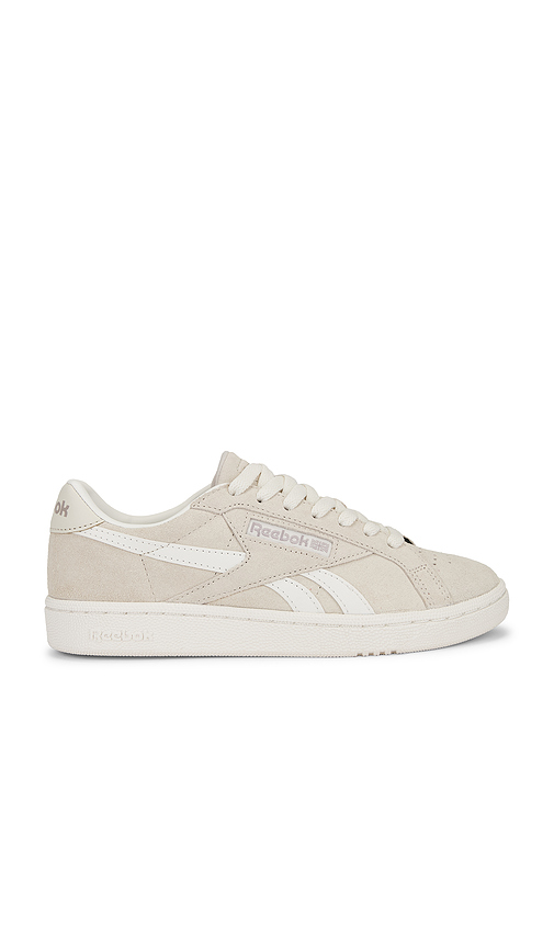 Reebok Heritage Court Sneaker in Beige. Size 6.5. Also in 10, 5, 6, 7.