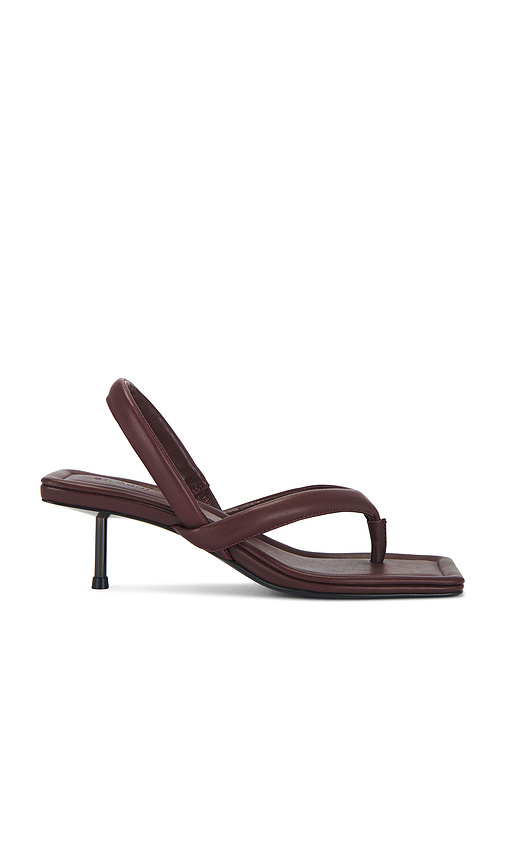 St. Agni Thong Heel in Purple. Size 37. Also in 36, 38.