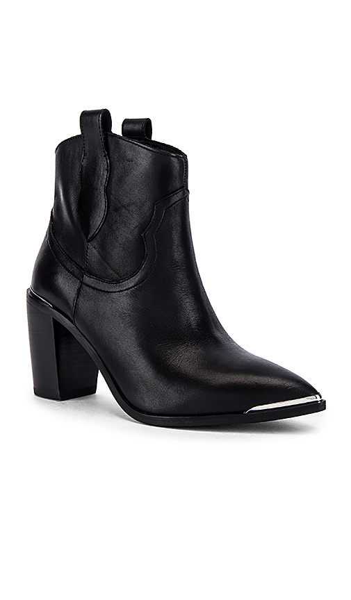 Steve Madden Zora Ankle Boots in Black