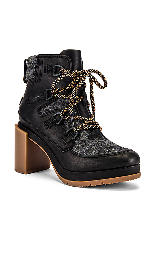 Sorel Blake Lace Boots in Black