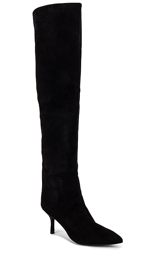 Stuart Weitzman Millie Boots in Black. - size 8