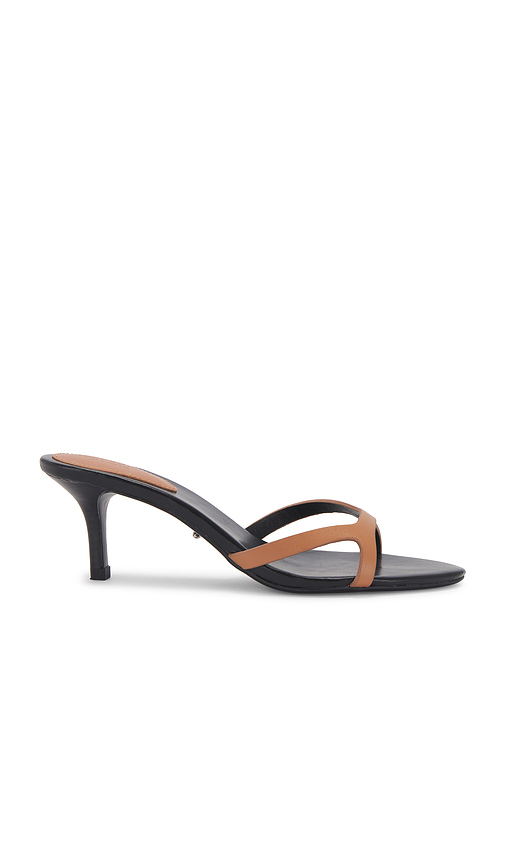 Daisy Sandal in . Size 10. Also in 5, 5.5, 6, 6.5, 7, 7.5, 8, 8.5, 9, 9.5 - Tony Bianco - Modalova
