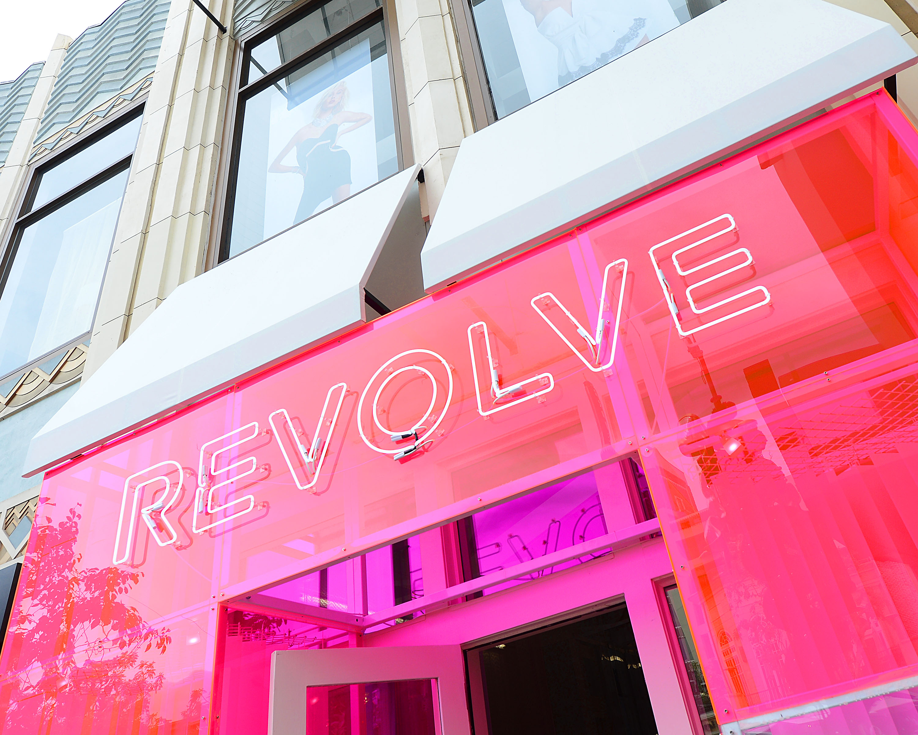 Revolve website coupons